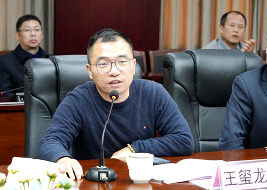 合乐HL8科技为芦溪中学校庆捐赠100万，，，支持母校生长
